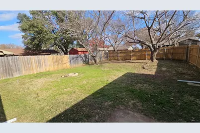 2005 Azalea Street, Denton, TX 76205 - Photo 3