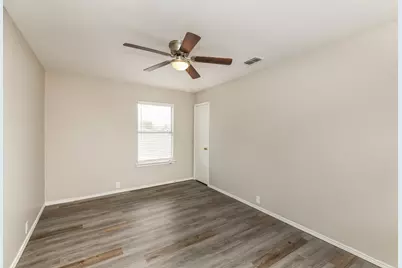 7018 Glenshire Drive, Arlington, TX 76002 - Photo 11