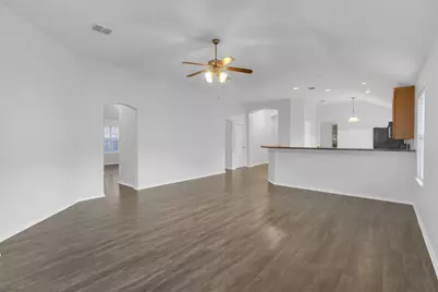 10428 Bradshaw Drive, Fort Worth, TX 76108 - Photo 9