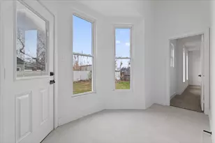 208 S Main St, Collinsville, TX 76233 - Photo 23