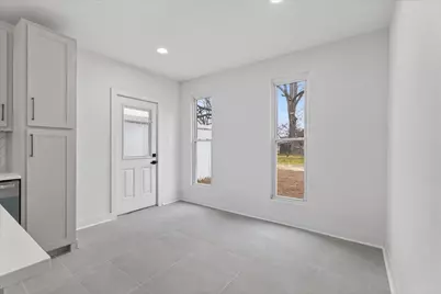 208 S Main Street, Collinsville, TX 76233 - Photo 15