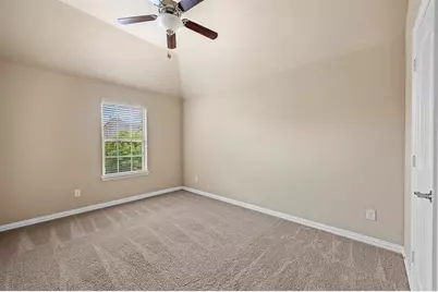 7116 Isle Royal Lane, Irving, TX 75063 - Photo 17