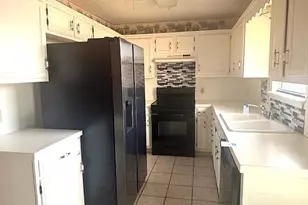 3702 Radcliff Rd, Abilene, TX 79602 - Photo 3