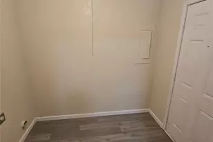 1605 Willowbrook St, Lancaster, TX 75134 - Photo 9