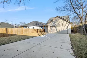 1804 Vincennes St, Fort Worth, TX 76105 - Photo 33