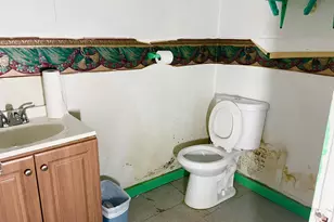 2027 Lamont Ave, Dallas, TX 75216 - Photo 17