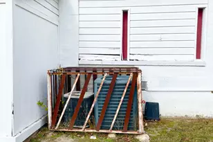 2027 Lamont Ave, Dallas, TX 75216 - Photo 9