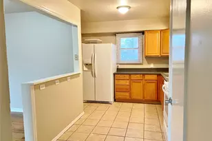 106 Monticello Dr, Waxahachie, TX 75165 - Photo 5