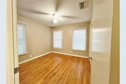 106 Monticello Drive, Waxahachie, TX 75165 - Photo 11