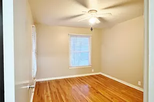 106 Monticello Dr, Waxahachie, TX 75165 - Photo 9