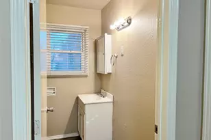 106 Monticello Dr, Waxahachie, TX 75165 - Photo 7