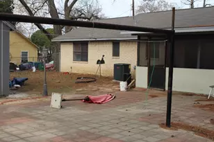 538 E Massey St, Athens, TX 75751 - Photo 11