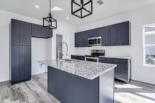 125 Magnolia Ests St, Crowley, TX 76036 - Photo 7