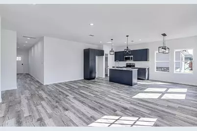 125 Magnolia Estates Street, Crowley, TX 76036 - Photo 3