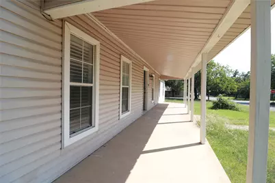 1065 W Pecan Street, Stephenville, TX 76401 - Photo 5
