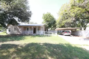 1065 W Pecan St, Stephenville, TX 76401 - Photo 9