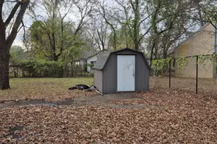 206 6th St SE, Paris, TX 75460 - Photo 33