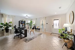 705 Jewelflower Dr, DeSoto, TX 75115 - Photo 5