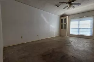 604 The Meadows Pkwy, DeSoto, TX 75115 - Photo 15