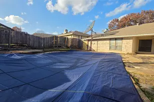 604 The Meadows Pkwy, DeSoto, TX 75115 - Photo 19