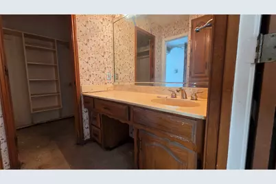 604 The Meadows Parkway, DeSoto, TX 75115 - Photo 17