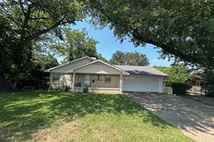 1735 14th St, Plano, TX 75074 - Photo 1