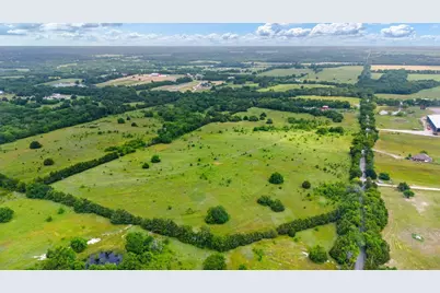 207 Possom Trot Hollow Road, Whitewright, TX 75491 - Photo 9