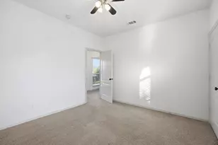 808 Shady Glen Ct, Fort Worth, TX 76120 - Photo 29