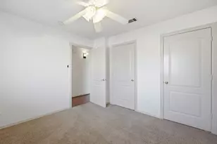 808 Shady Glen Ct, Fort Worth, TX 76120 - Photo 27