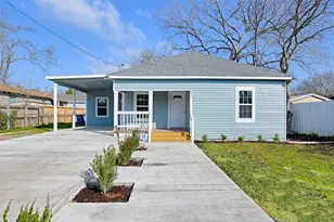 203 E Ann St, Kaufman, TX 75142 - Photo 1