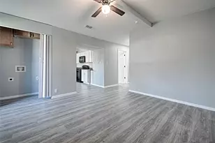 203 E Ann St, Kaufman, TX 75142 - Photo 5