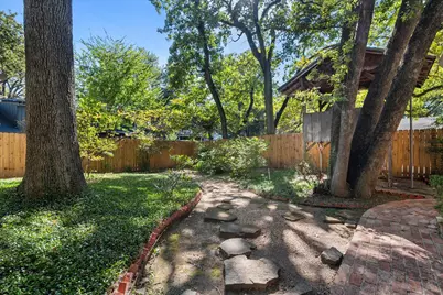 1009 Dobbins Road, Corsicana, TX 75110 - Photo 35