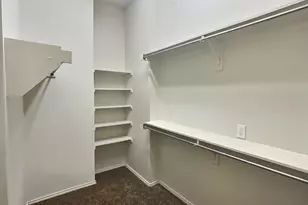 7901 Old Hickory Dr, North Richland Hills, TX 76182 - Photo 9