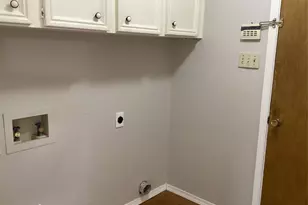 2841 Southridge Dr, Grapevine, TX 76051 - Photo 13