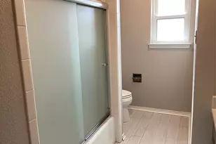 2841 Southridge Dr, Grapevine, TX 76051 - Photo 25