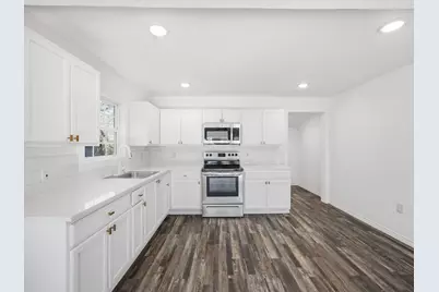 807 Adkins Street, Bowie, TX 76230 - Photo 9