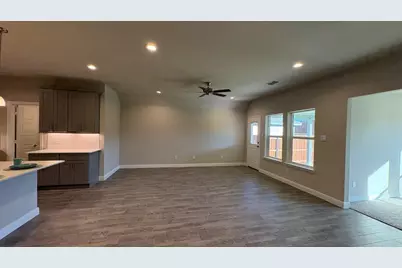 4218 Cornerstone Circle, Granbury, TX 76048 - Photo 7