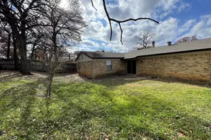 4805 Crestmont Ct, Arlington, TX 76017 - Photo 11