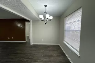 4805 Crestmont Ct, Arlington, TX 76017 - Photo 5