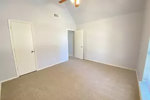 4150 Briar Hill Dr, Grand Prairie, TX 75052 - Photo 25