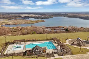 10108 Sunnyview Ln, Aubrey, TX 76227 - Photo 23