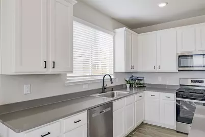 10905 Golden Barrel Court, Fort Worth, TX 76108 - Photo 13