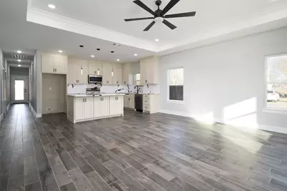 302 W Pine Street, Whitewright, TX 75491 - Photo 3