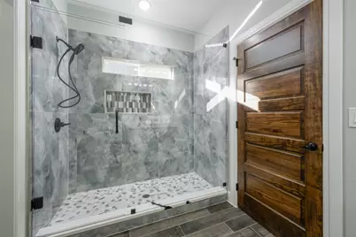 302 W Pine Street, Whitewright, TX 75491 - Photo 11