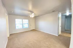 905 Milam Dr, Euless, TX 76039 - Photo 7