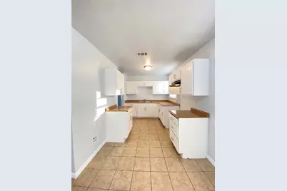 905 Milam Drive, Euless, TX 76039 - Photo 9