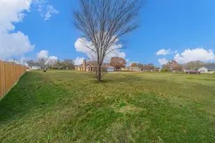 1202 Panorama Loop, Waxahachie, TX 75165 - Photo 25