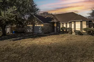 85 Delmore Dr, Hillsboro, TX 76645 - Photo 31