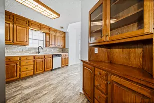 85 Delmore Dr, Hillsboro, TX 76645 - Photo 13