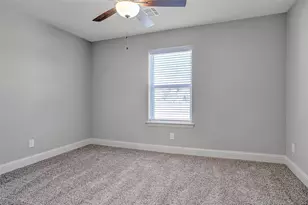 2735 W Washington St, Denison, TX 75020 - Photo 13